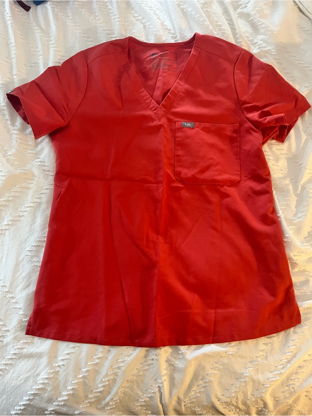 FIGS women’s scrub set